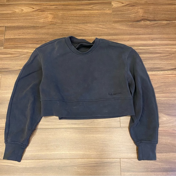 Lululemon Soft Ambitions Crop Crew - M/L - Picture 3 of 8